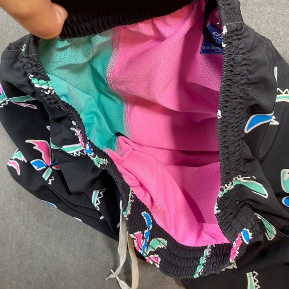 Chubbies Mens Medium Swim Trunks 5.5" Inseam Black Palm Tree Print Mesh Lining - Picture 5 of 16